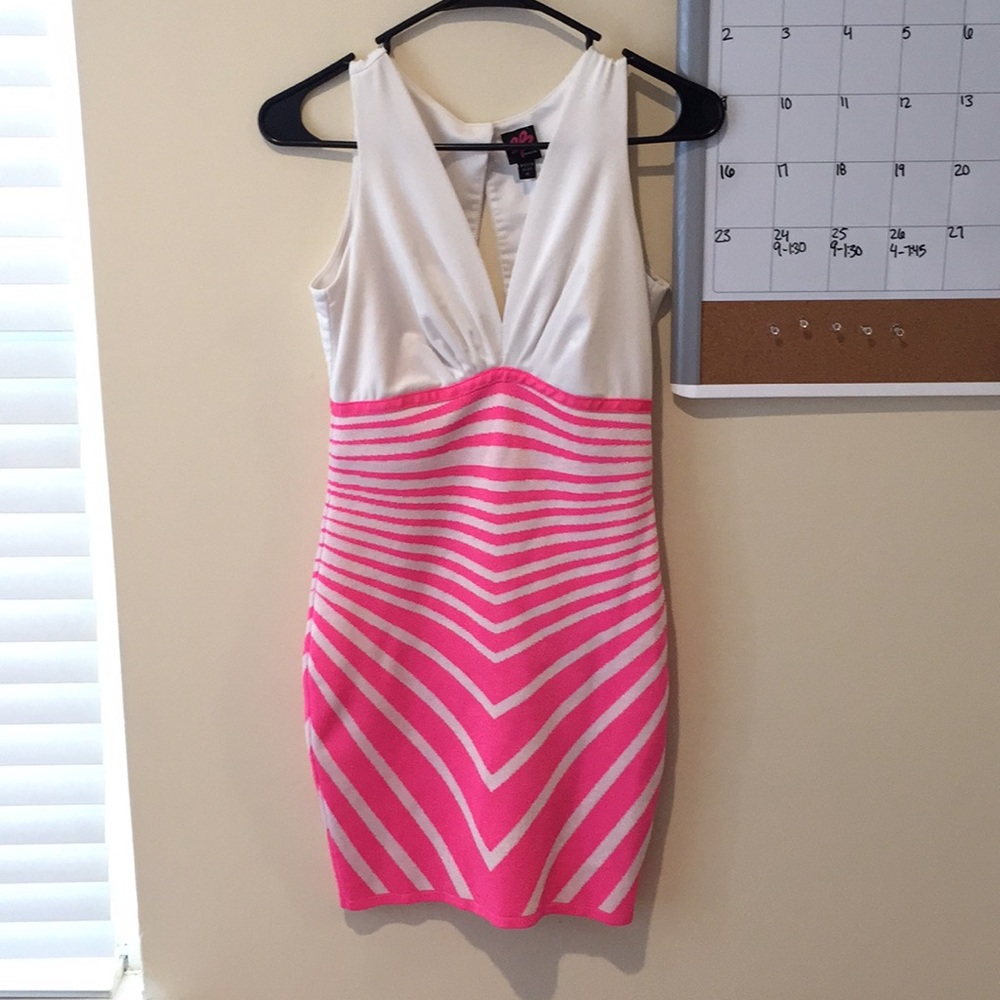 2B Bebe dress